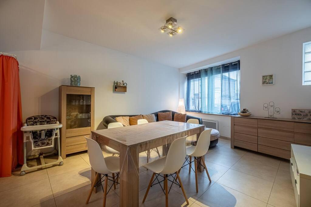 Le Dauphin Apartment Amboise Exterior foto